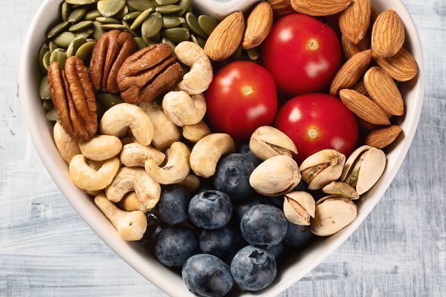 Healthy Essentials Australia’s 2026 Healthy Snacks Guide