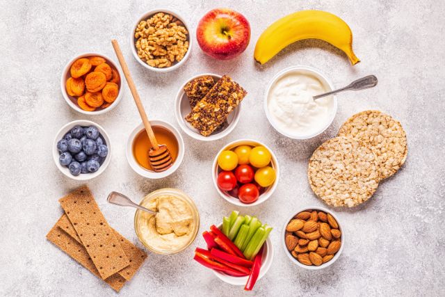 Our Top 10 Healthy Snacks For Work