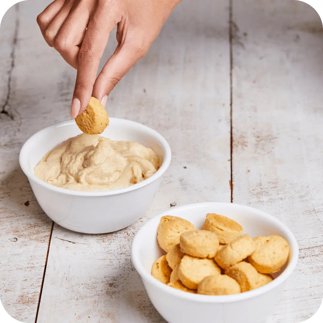 CHARLIE'S FINE FOODS THREE CHEESE MINI CHEESE 